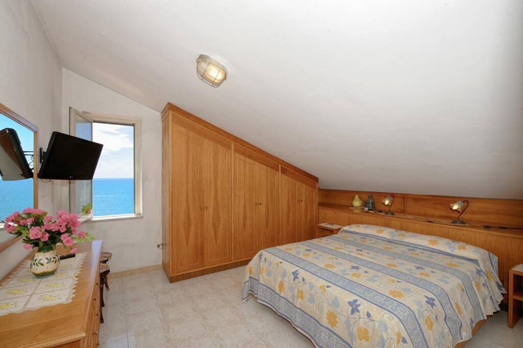 Mamma Rosanna - Apartment In Amalfi With Terrace Dış mekan fotoğraf