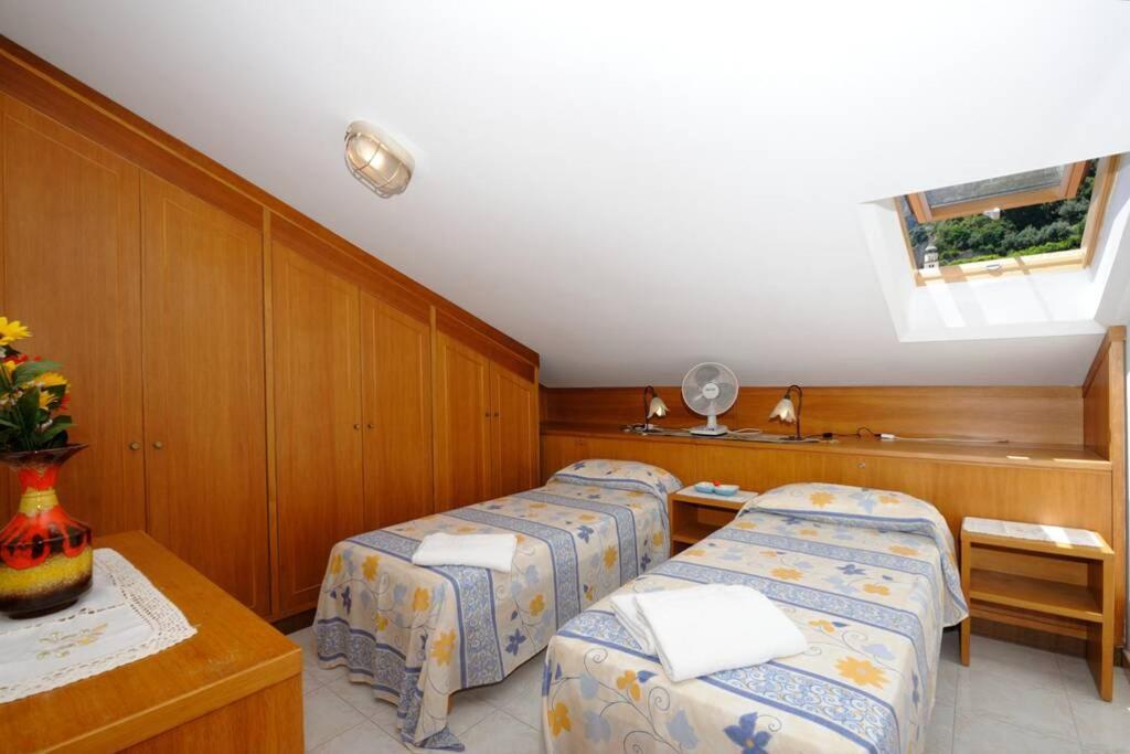 Mamma Rosanna - Apartment In Amalfi With Terrace Dış mekan fotoğraf