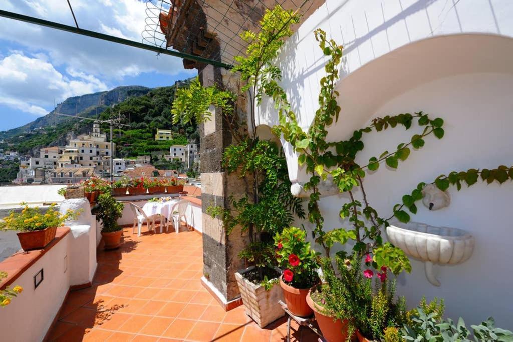 Mamma Rosanna - Apartment In Amalfi With Terrace Dış mekan fotoğraf