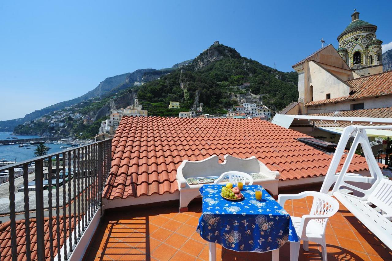Mamma Rosanna - Apartment In Amalfi With Terrace Dış mekan fotoğraf