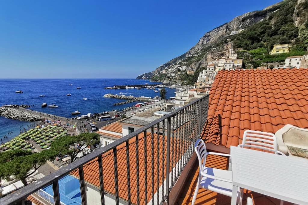 Mamma Rosanna - Apartment In Amalfi With Terrace Dış mekan fotoğraf