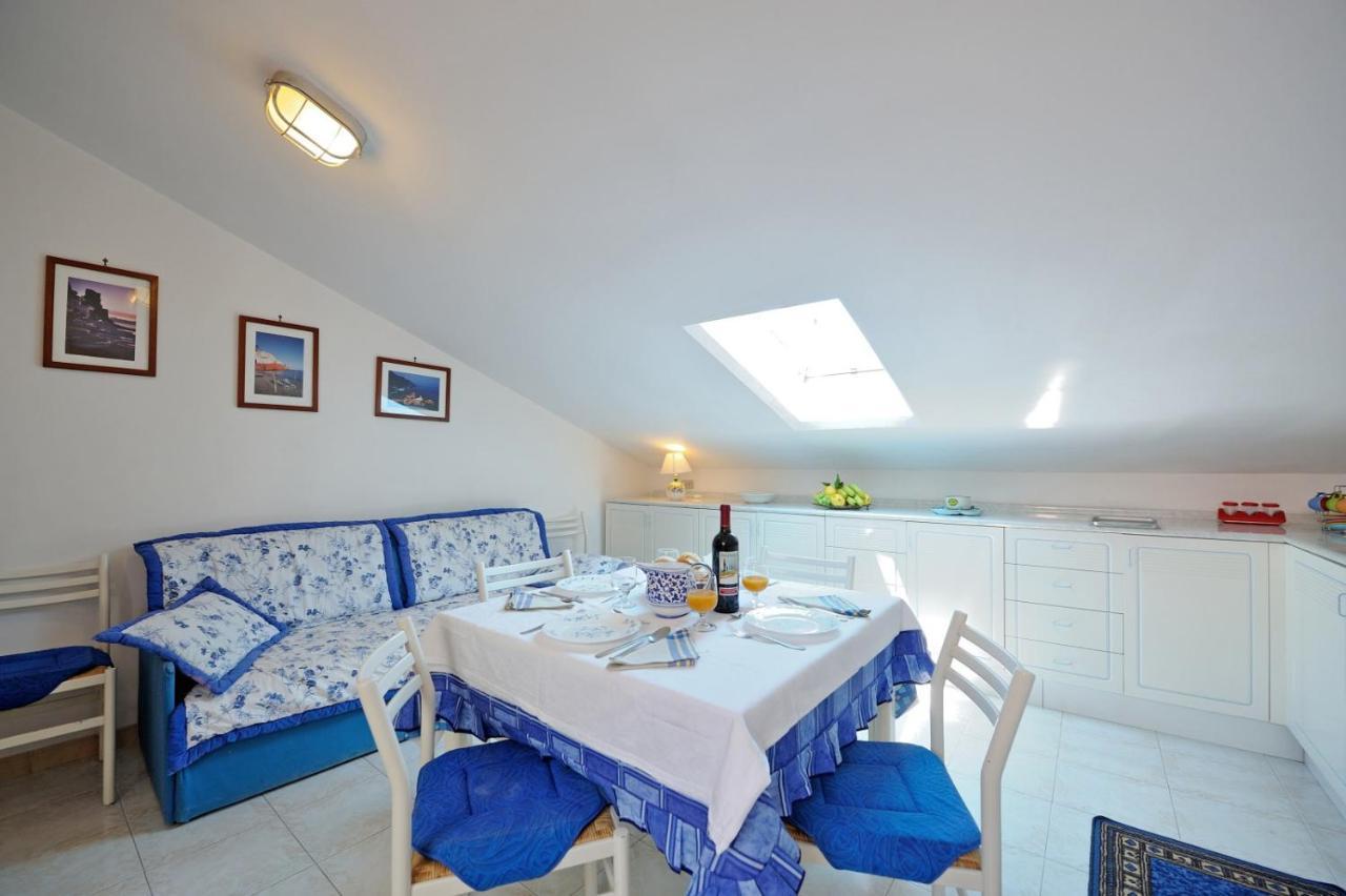 Mamma Rosanna - Apartment In Amalfi With Terrace Dış mekan fotoğraf